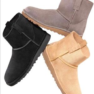 Woman short Ugg boots